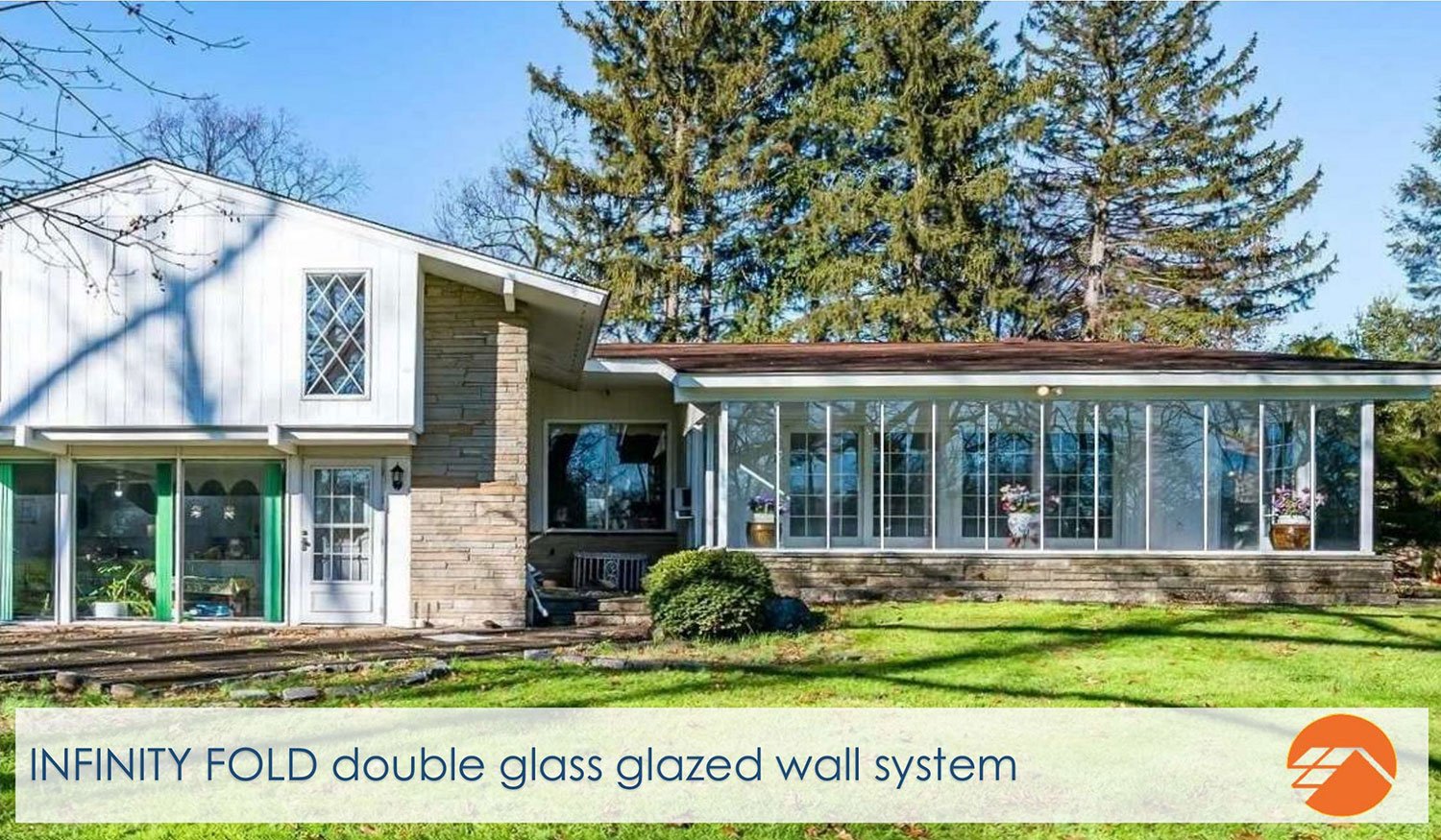 Glazed Wall Systems / Infinity Fold Gallery