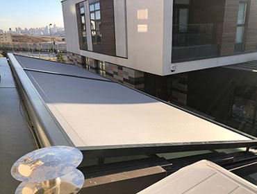 Outdoor Roof Screen